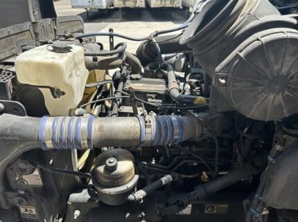 truck 208133 (6+1)-9011429826