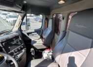 truck 208135 (17+1)-9017897766