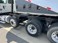 truck 208149 (19+1)-9009318605