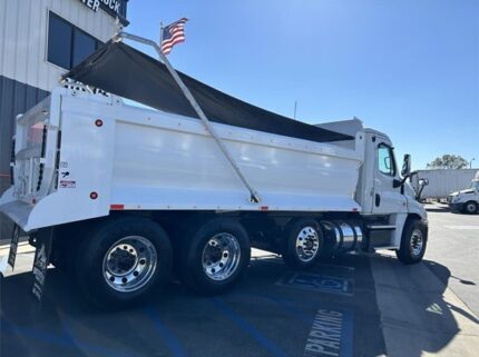 truck 208150 (8+1)-9017897893