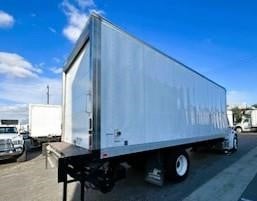 truck 208156 (7+1)-9040768609