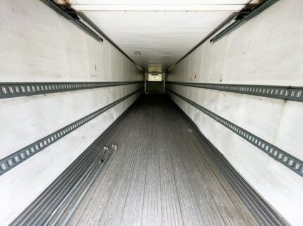 truck 208173 (6+1)-9006590241