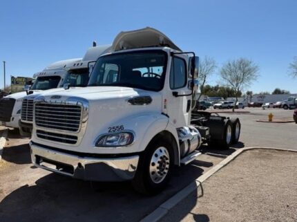 truck 208208 (1+1)-9049223312