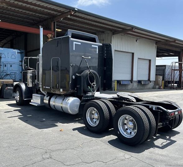 truck 208213 (3+1)-9052973736