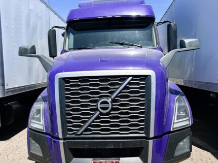 truck 208216 (2+1)-9057608157