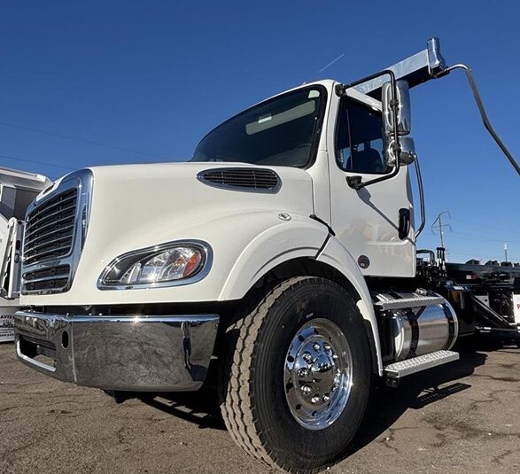 truck 208218 (2+1)-9047224341
