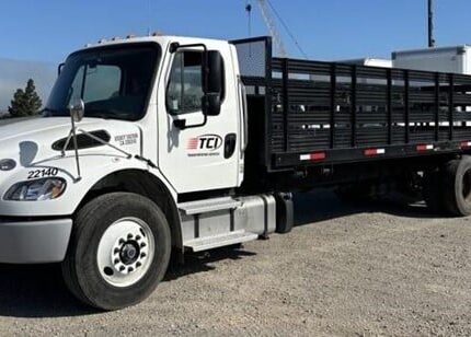 truck 208235 (0+1)-8063722347