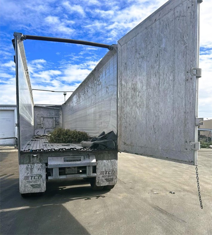truck 208240 (1+1)-8061134133