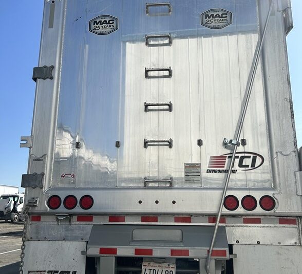 truck 208249 (2+1)-9053948688