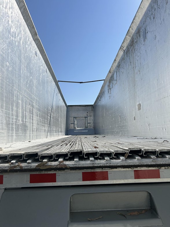 truck 208249 (3+1)-9053948691