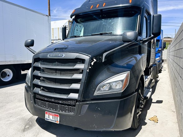 truck 208251 (1+1)-9053494035