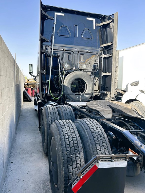 truck 208251 (2+1)-9053494074