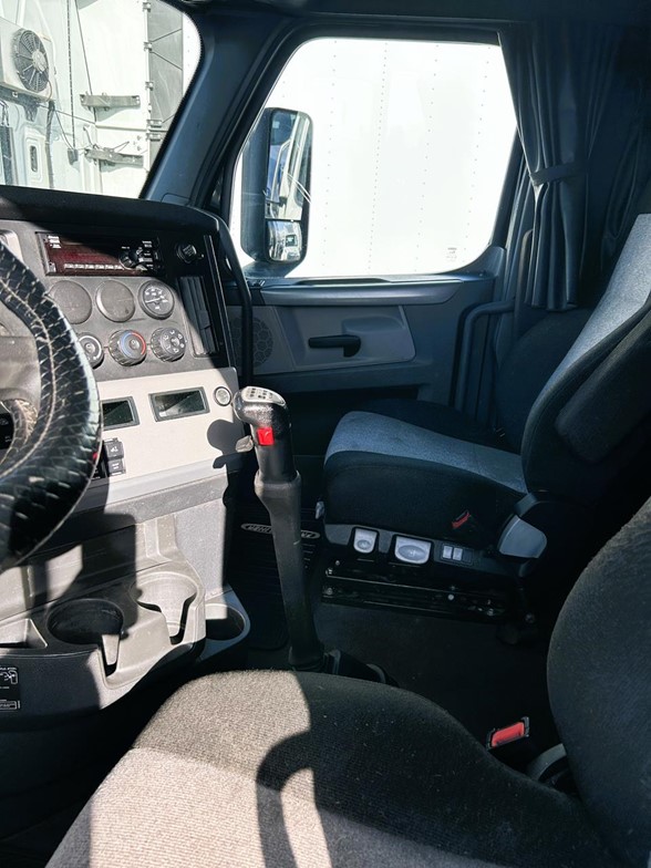 truck 208251 (3+1)-9053494085