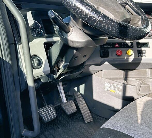 truck 208251 (4+1)-9053494093