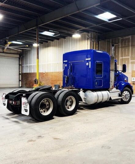 truck 208263 (2+1)-9038748380