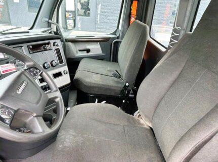truck 208284 (5+1)-9036200443