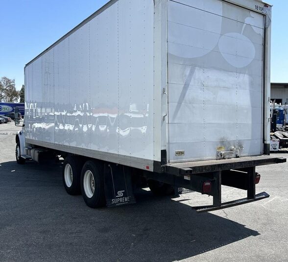 truck 208313 (4+1)-9051996604