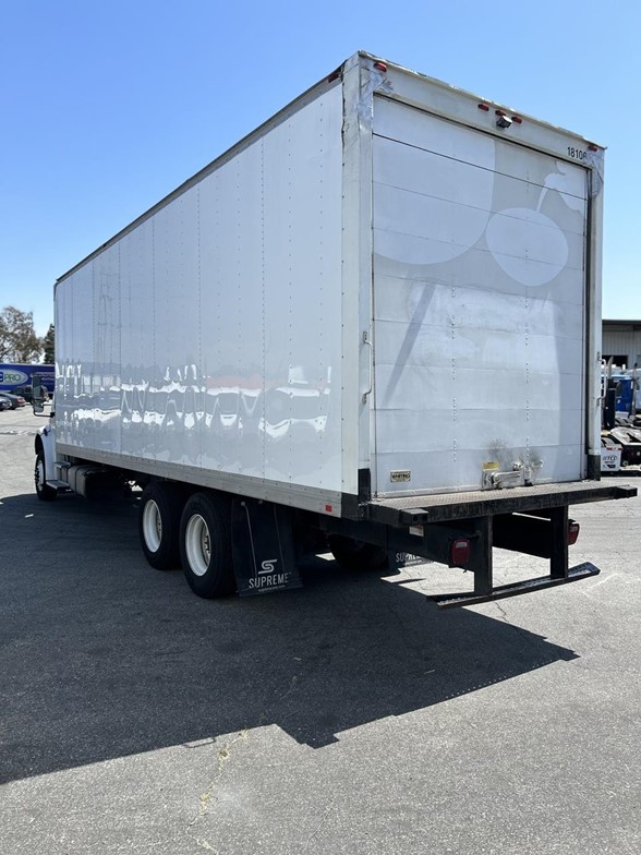truck 208313 (4+1)-9051996604