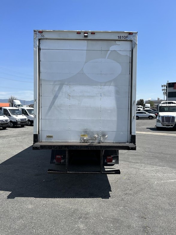 truck 208313 (6+1)-9051996795