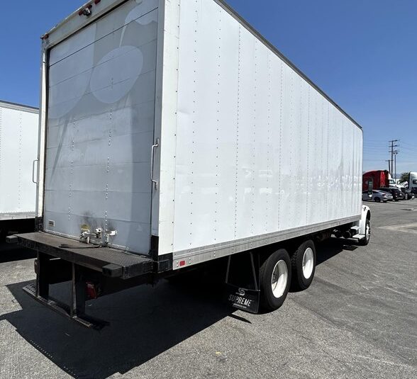 truck 208313 (7+1)-9051996861