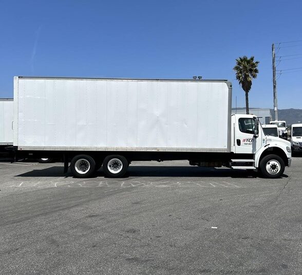truck 208313 (8+1)-9051996940