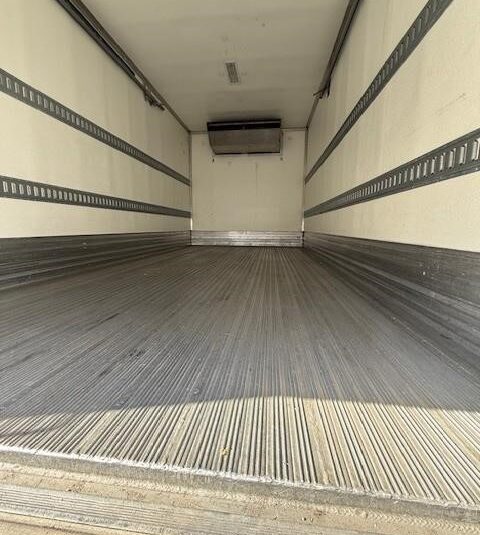 truck 208314 (2+1)-9052504705