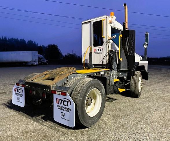 truck 208339 (1+1)-9038561013