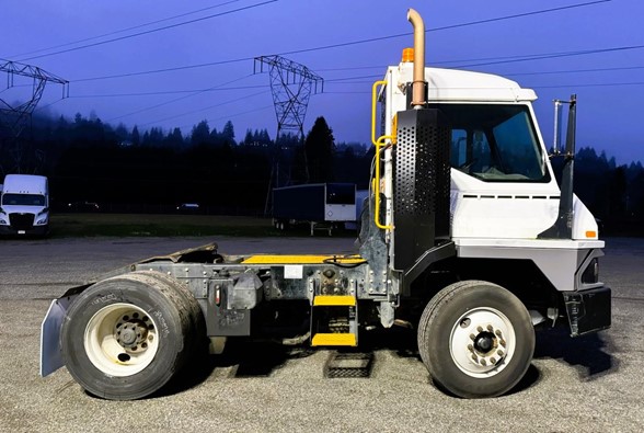 truck 208339 (4+1)-9038561206