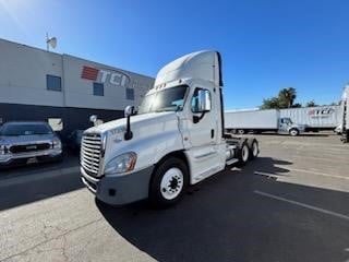 truck 208343 (0+1)-9041192581