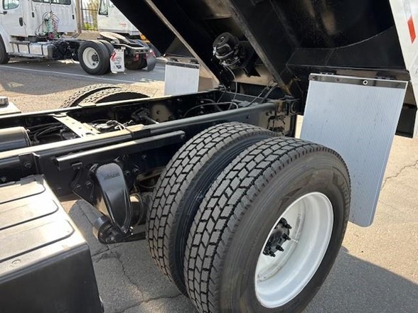 truck 208344 (5+1)-9021140109