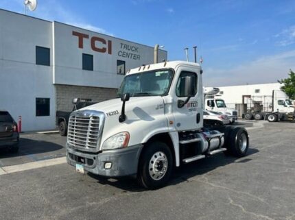 truck 208359 (0+1)-9011821859