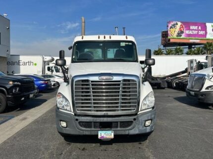 truck 208359 (2+1)-9011821861