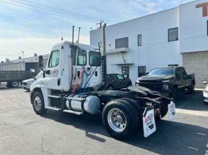 truck 208359 (3+1)-9011821863