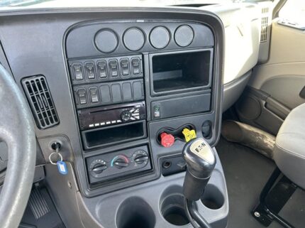 truck 208376 (11+1)-9029717459