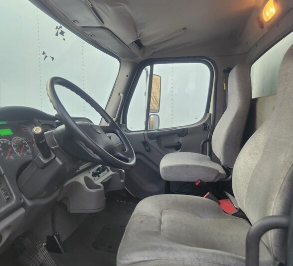 truck 208380 (15+1)-9032920497