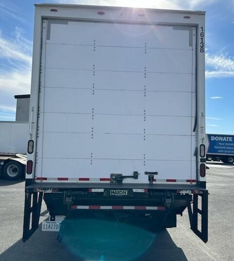 truck 208380 (9+1)-9032921681