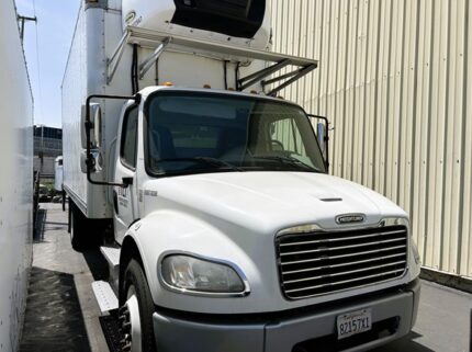 truck 208390 (1+1)-9052163051