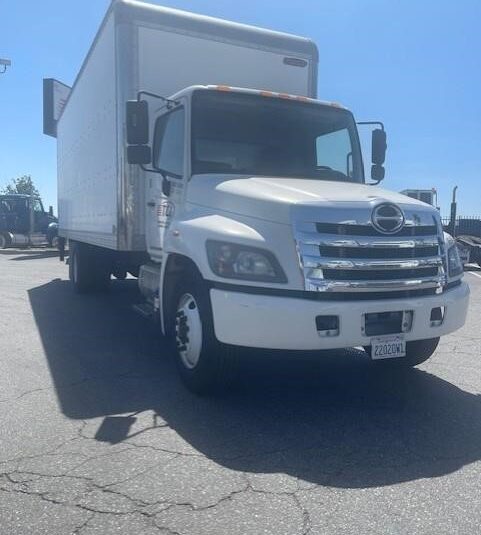 truck 208391 (16+1)-9005795356