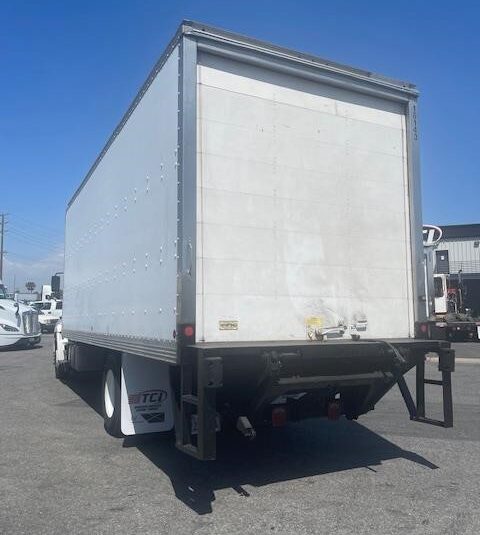 truck 208391 (22+1)-9005795374