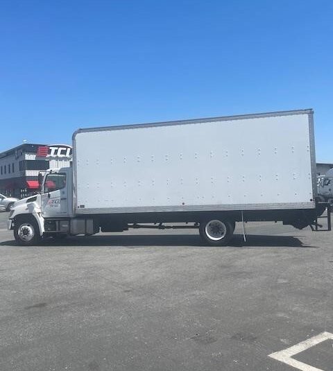 truck 208391 (23+1)-9005795377