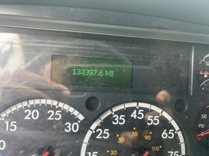truck 208392 (1+1)-9055700945