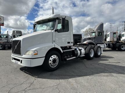 truck 208405 (1+1)-9041036590