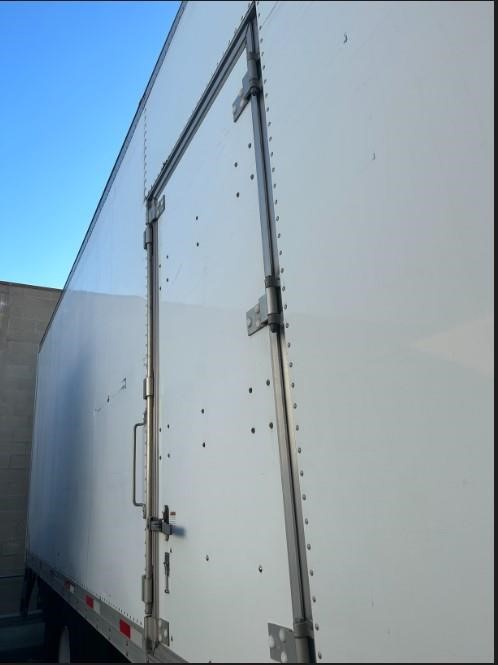 truck 208409 (13+1)-9029986190