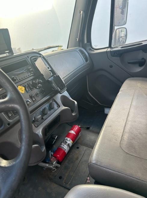 truck 208409 (6+1)-9029986230