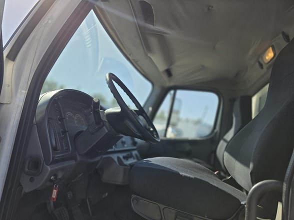 truck 211926 (5+1)-9065327658