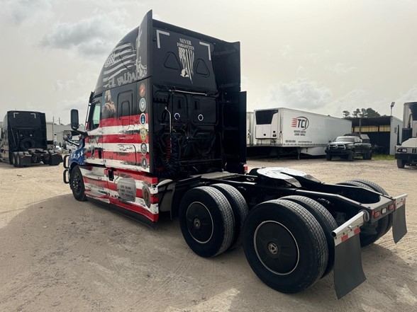 truck 211931 (3+1)-9048246766