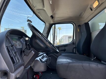 truck 211934 (10+1)-9023630571