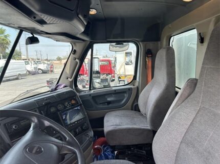 truck 212115 (5+1)-9005746738