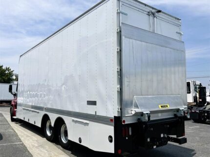 truck 212116 (0+1)-9005746636