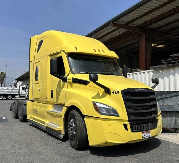 truck 212118 (0+1)-9053147145